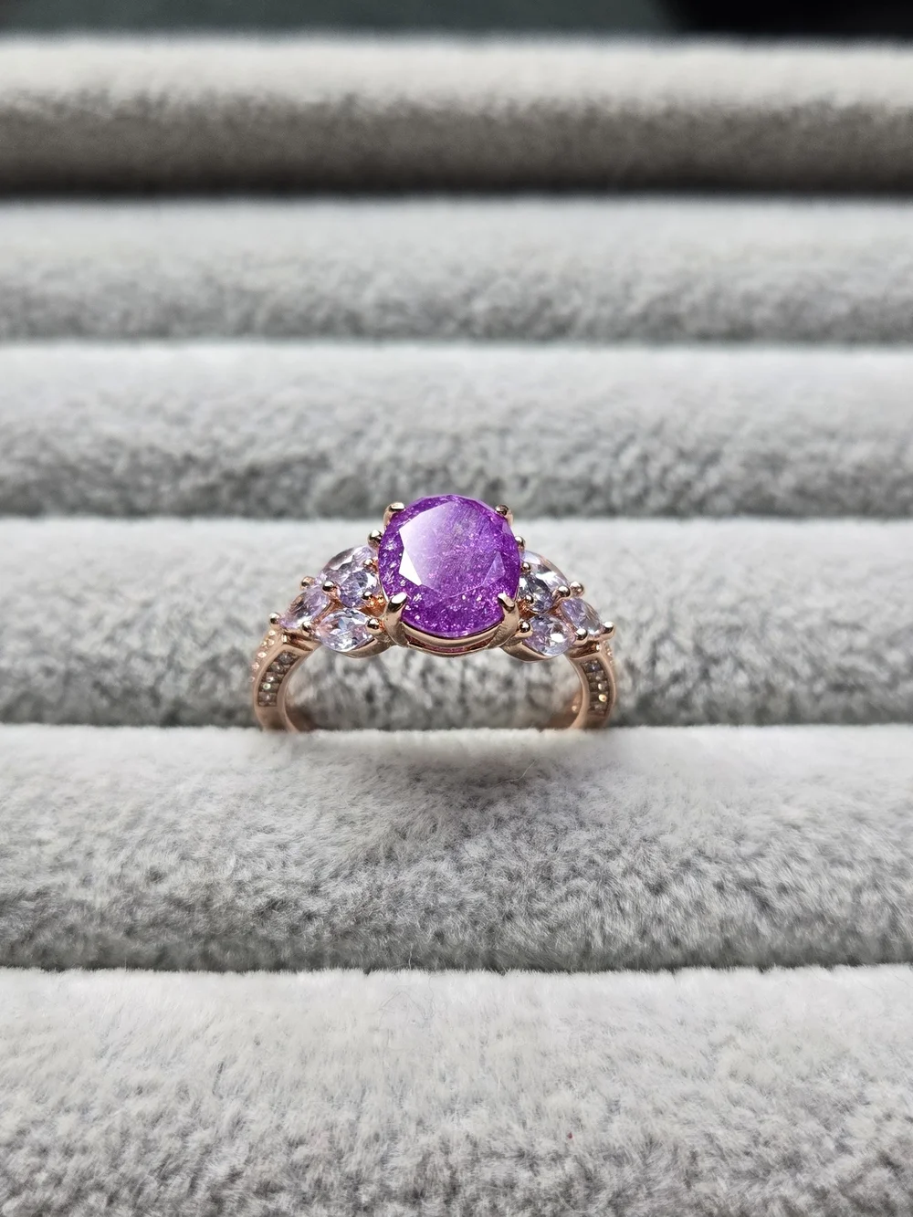 Size 8 Ice Crystal Amethyst Rose Gold Plated Bomb Party Ring