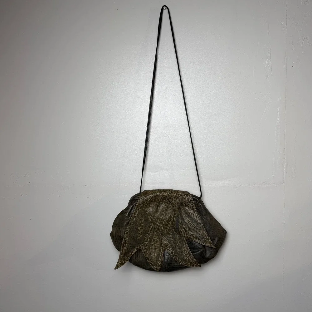 N/A vintage bag