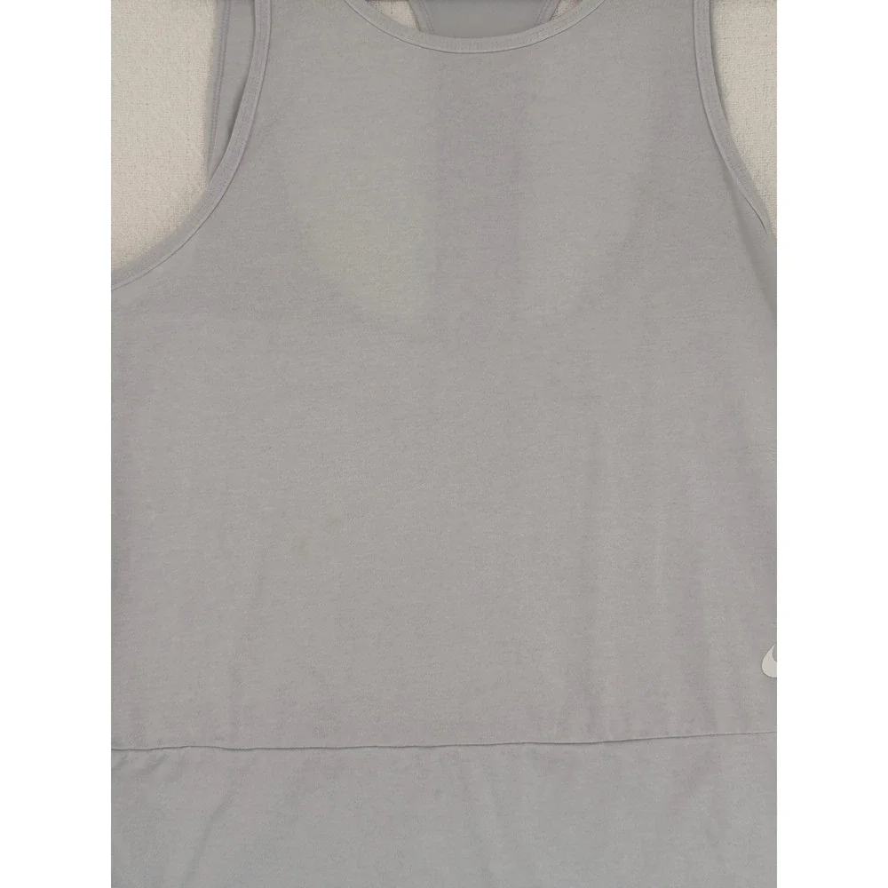 Nike length front fit