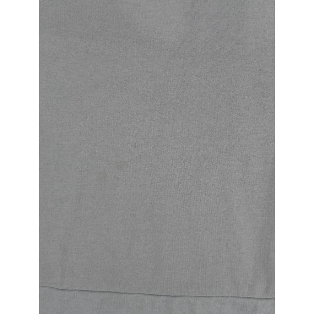 Nike features note