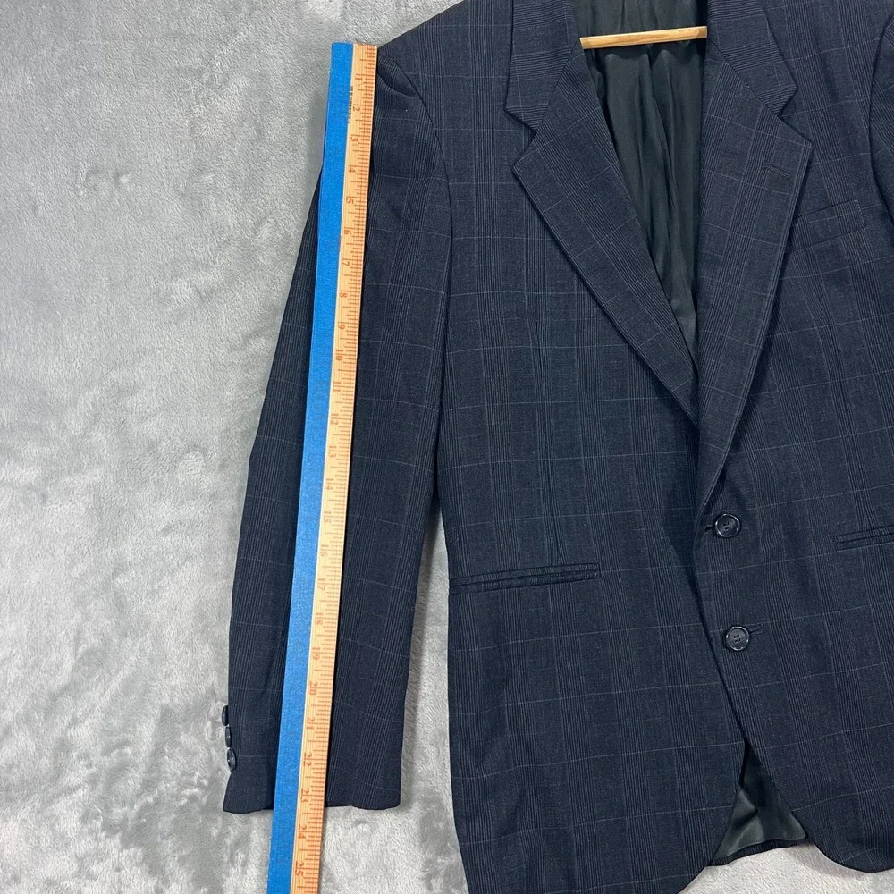 C&R Clothiers demonstrates c&r 38