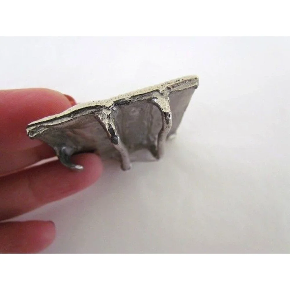 Unbranded unusual small