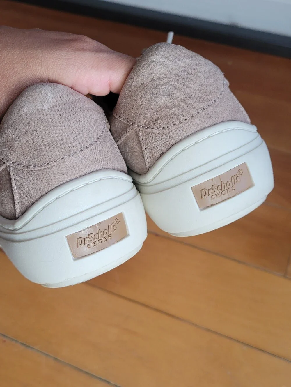 Dr. Scholl's Women's 7M Time Off Go Sneakers Toasted Taupe Suede Platform Style