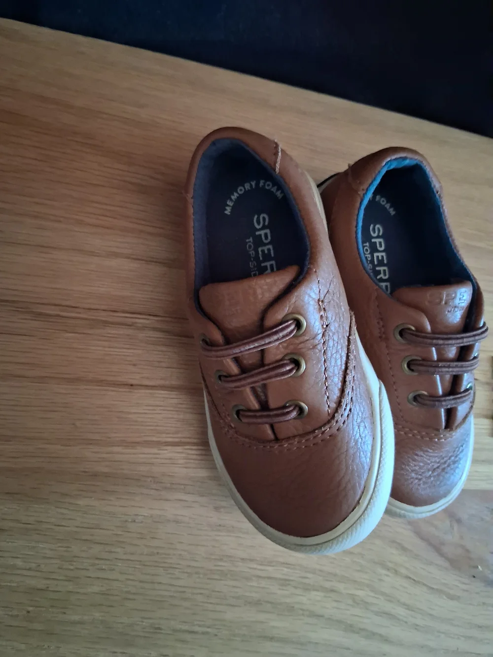 Sperry leather upper