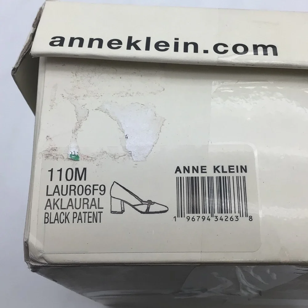 Anne Klein chic anne