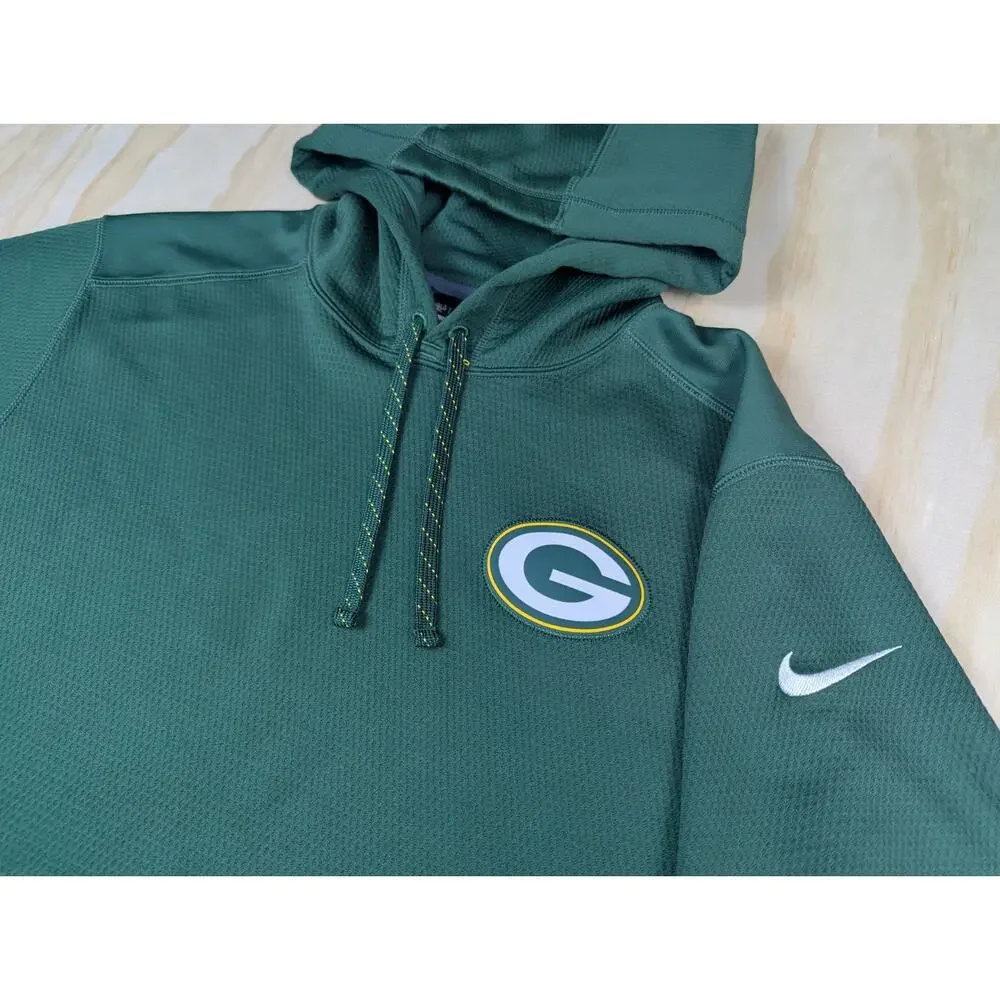 Nike ***approximate measurements