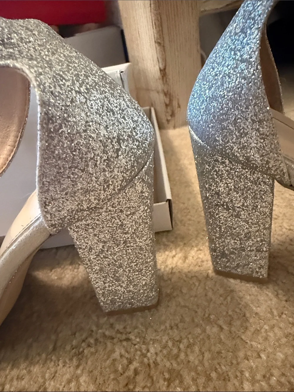 Steve Madden silver glitter