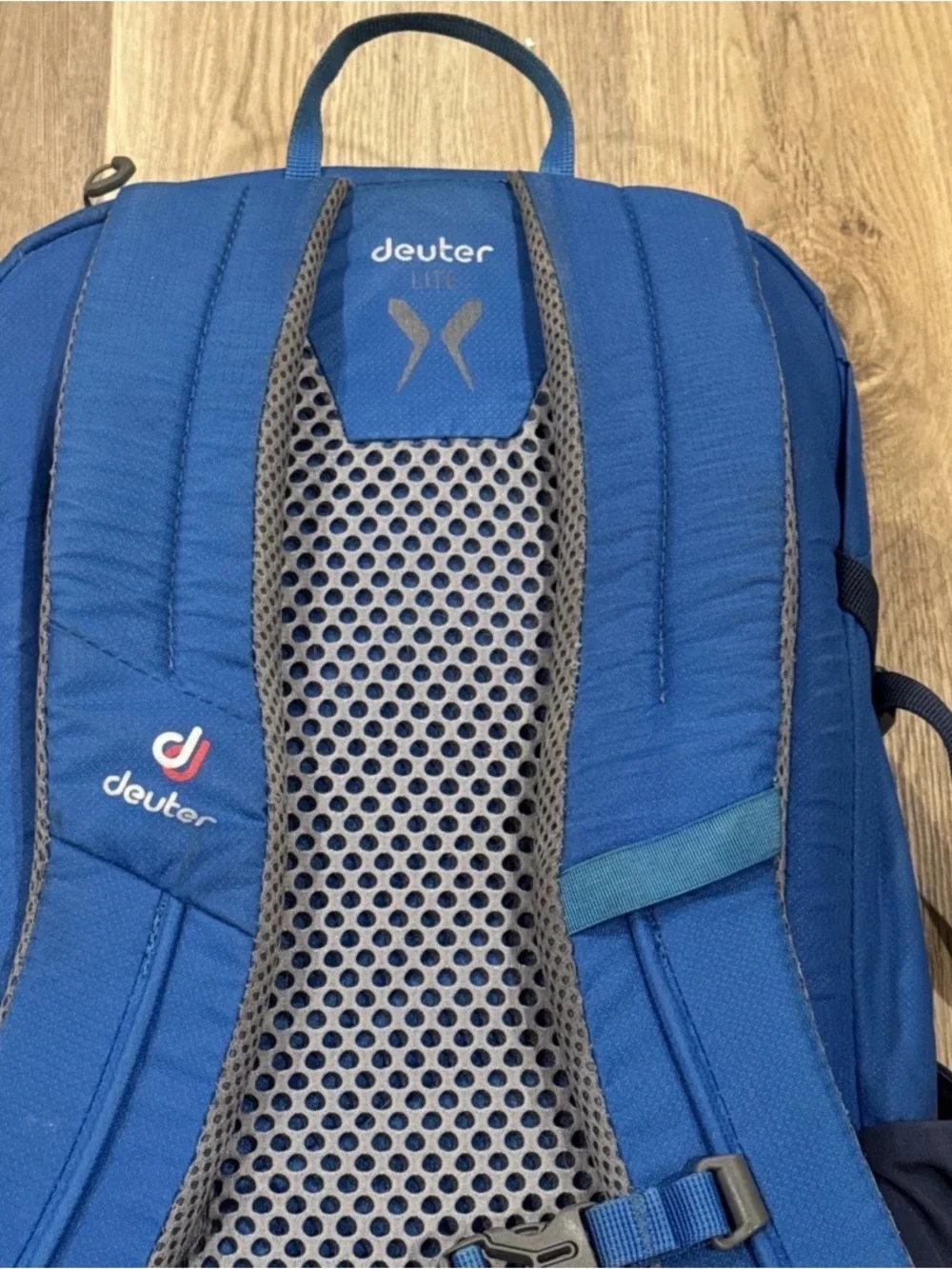 Deuter lightweight speed