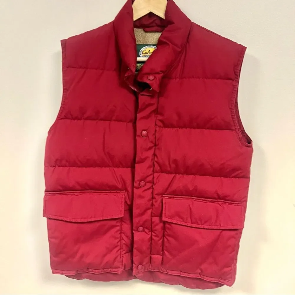 Cabela's Men's Bold Red Quilted fleece lined Vest sm