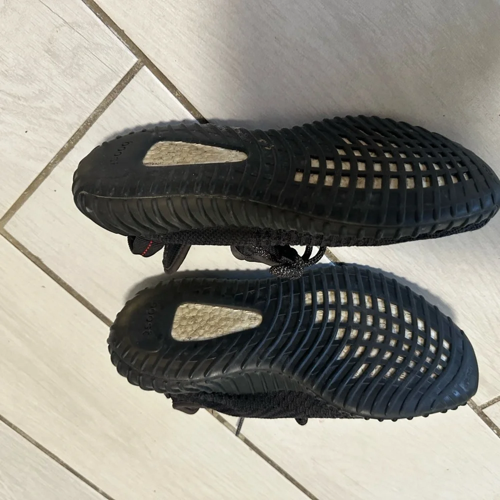 adidas black men’s