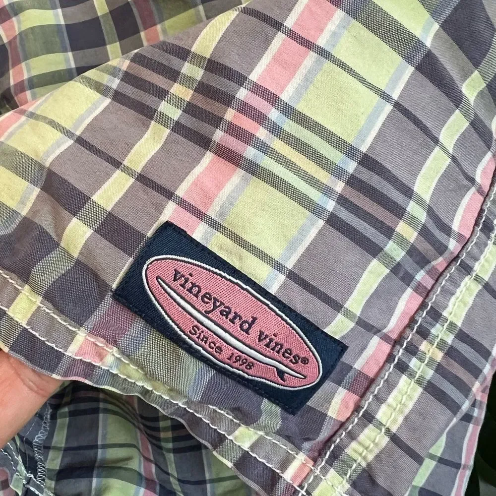 Vineyard Vines great men’s