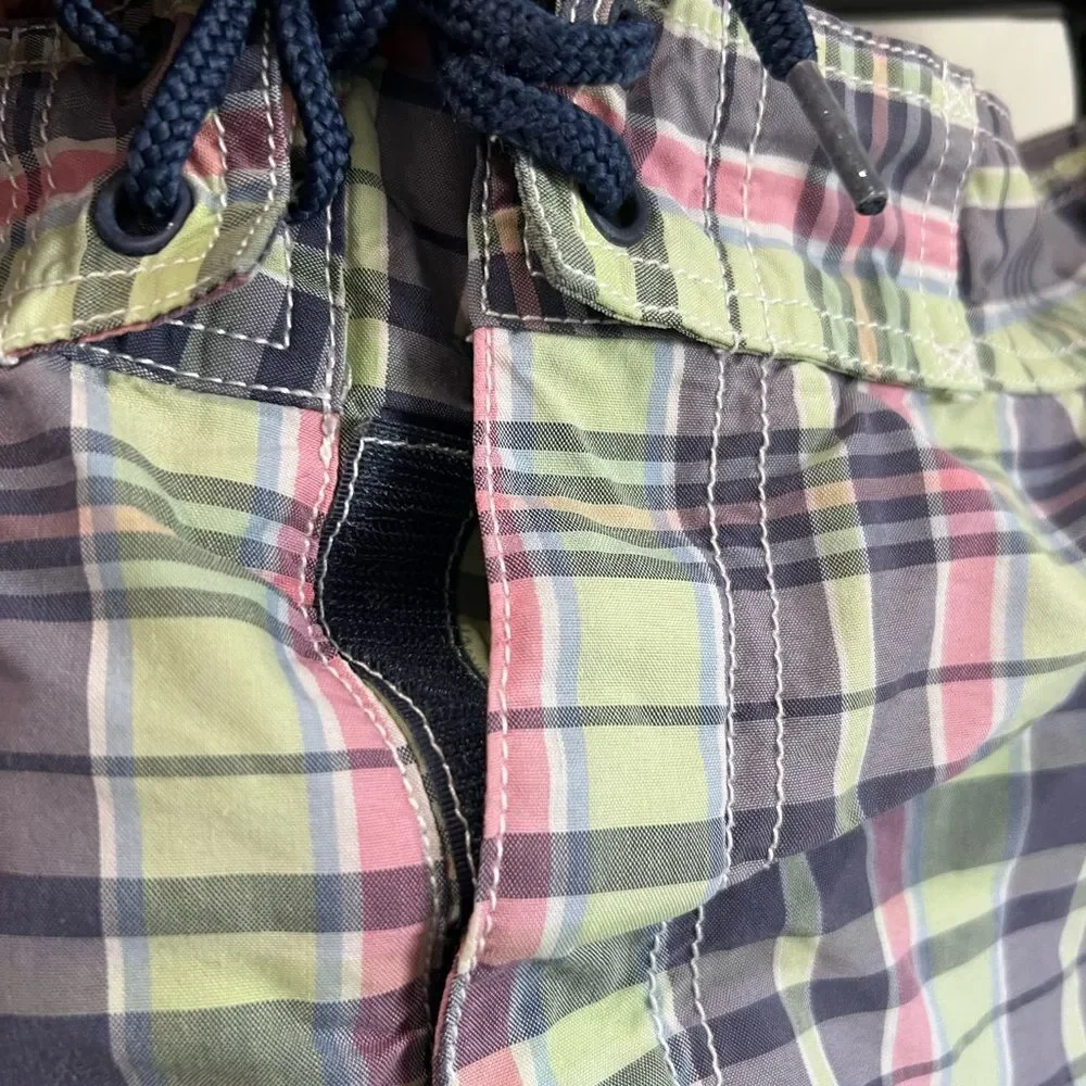 Vineyard Vines great men’s