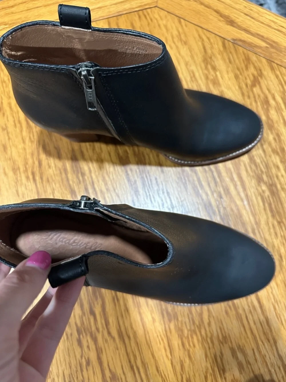 Madewell sleek black