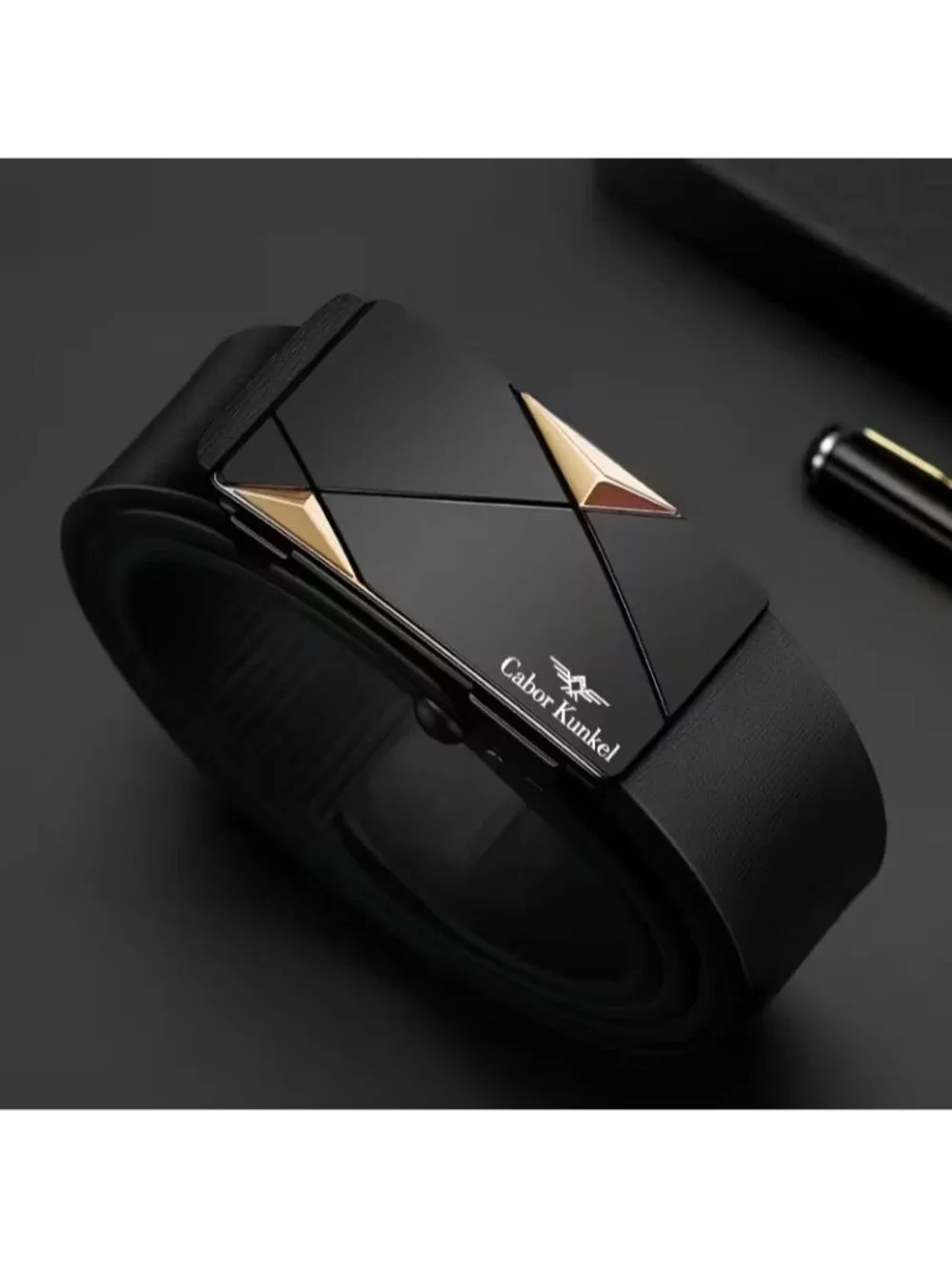 Elegant Fashion Men Belt Black Gold Triangle Alloy Buckle Black Size Length50.5n