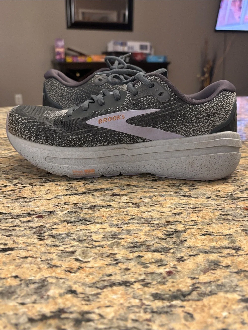 Brooks ghost max