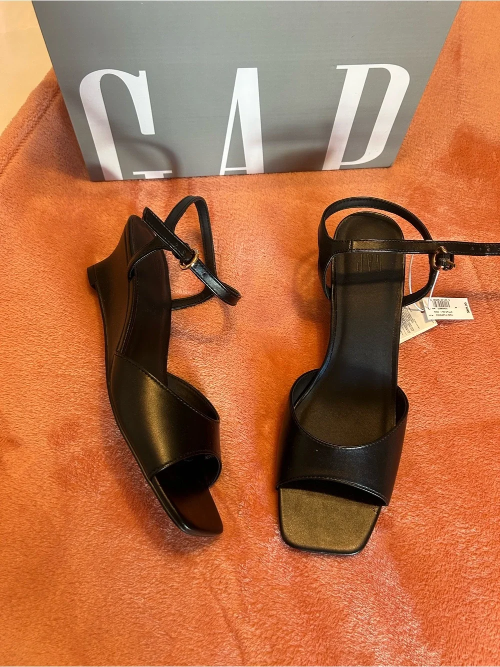 GAP elegant black