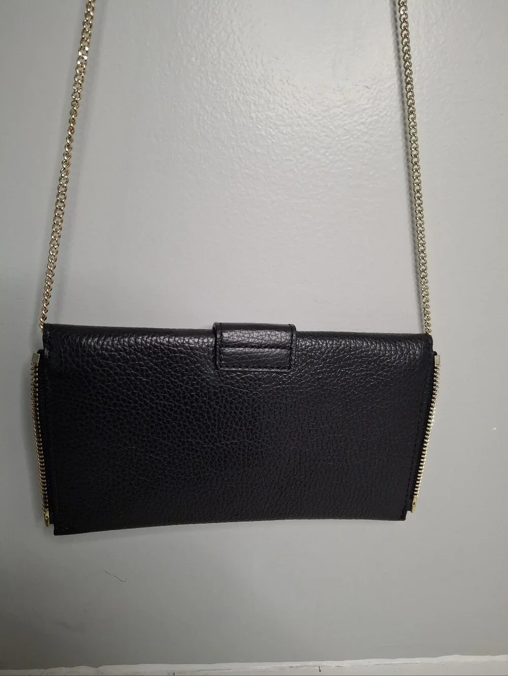 henri bendel elegant versatile