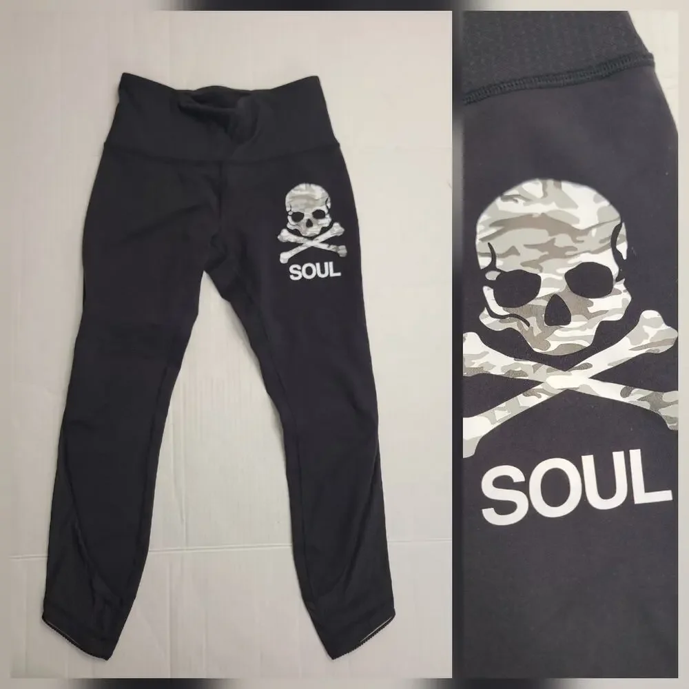 Lululemon Soul Cycle Crop Leggings Sz 8 Black Camo Capri Lace Trim