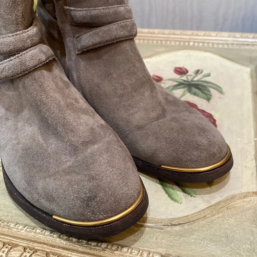 UGG kelby harness