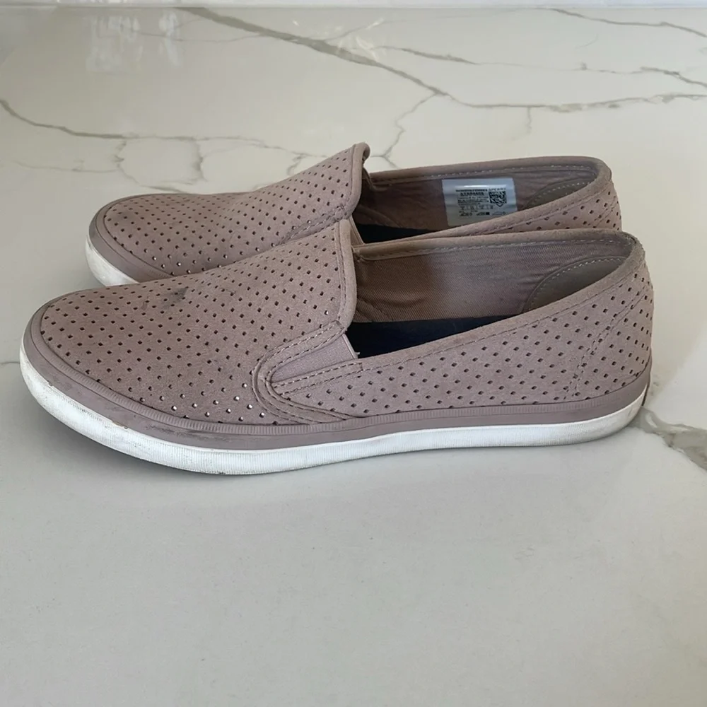 Sperry slip sneaker