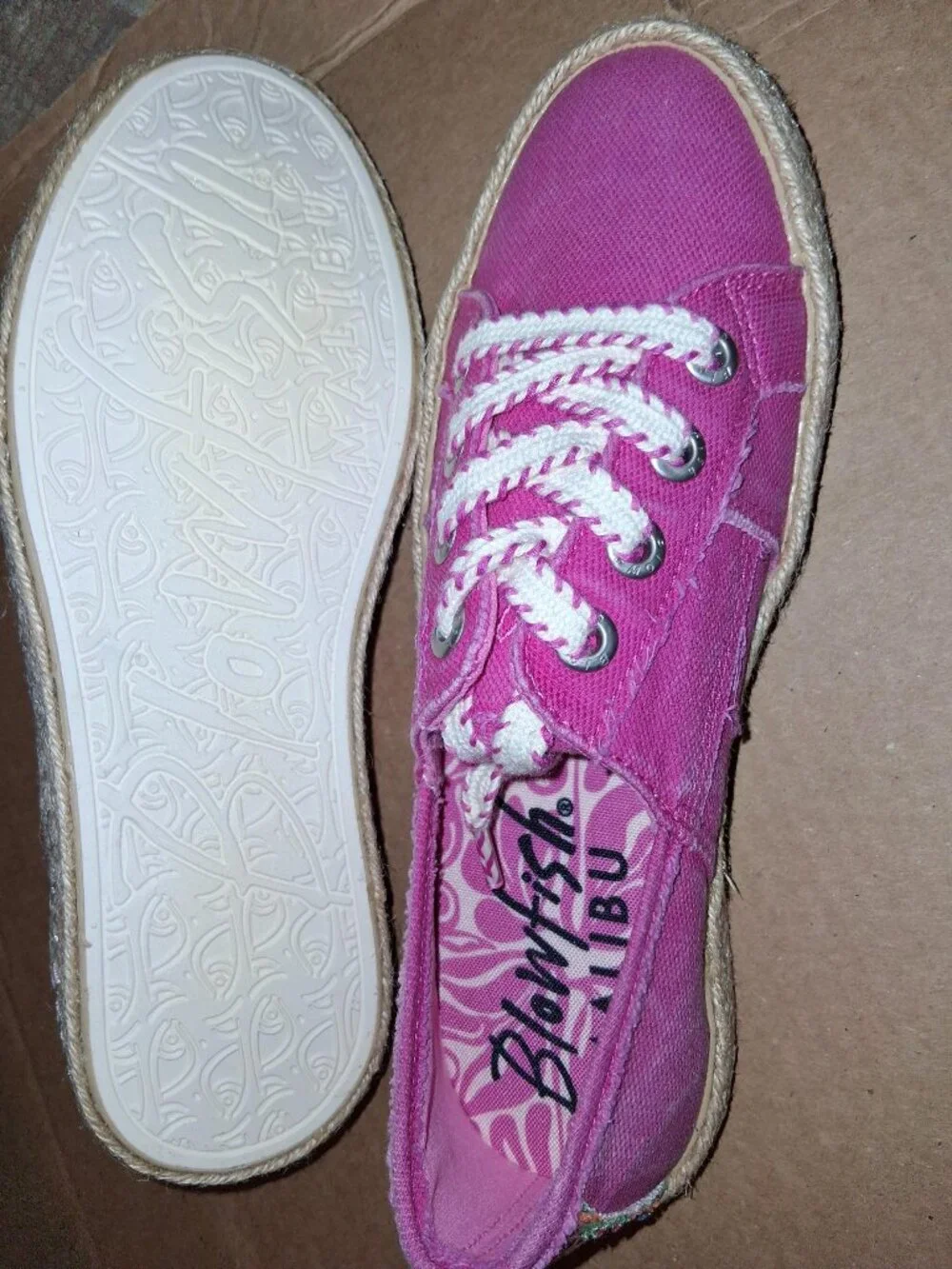 Malibu lace-ups