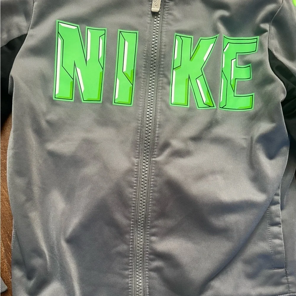 Nike boys full