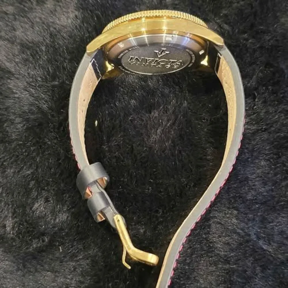 N/A elegant invicta