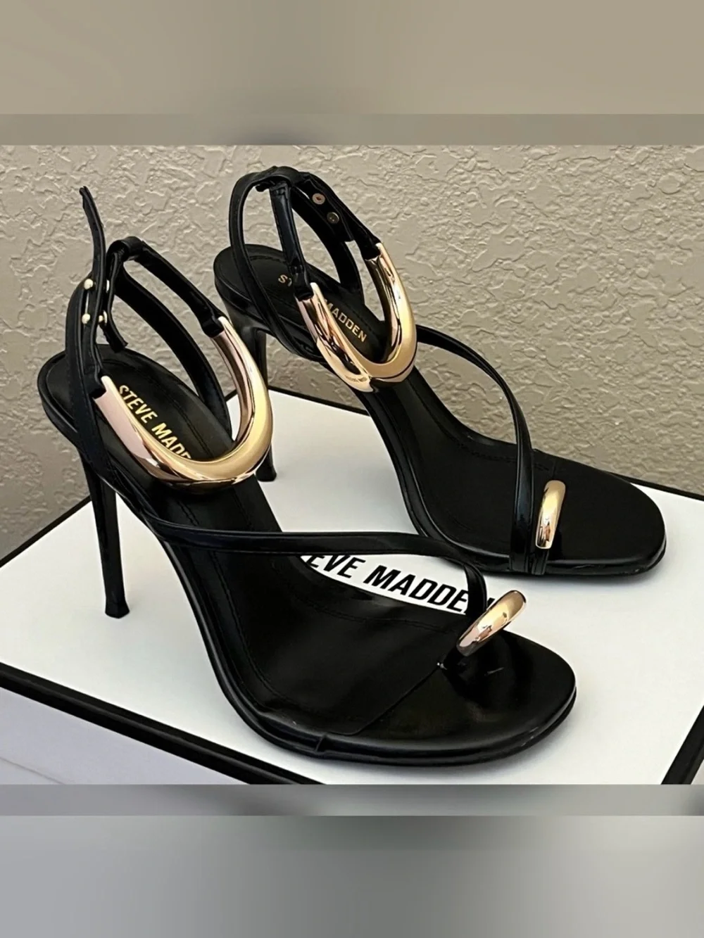 Steve Madden nice box casual