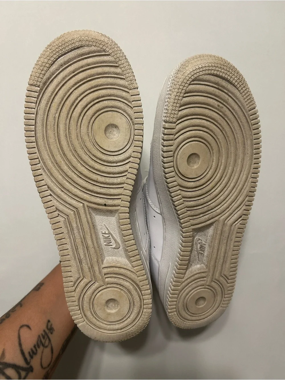 Nike timeless low