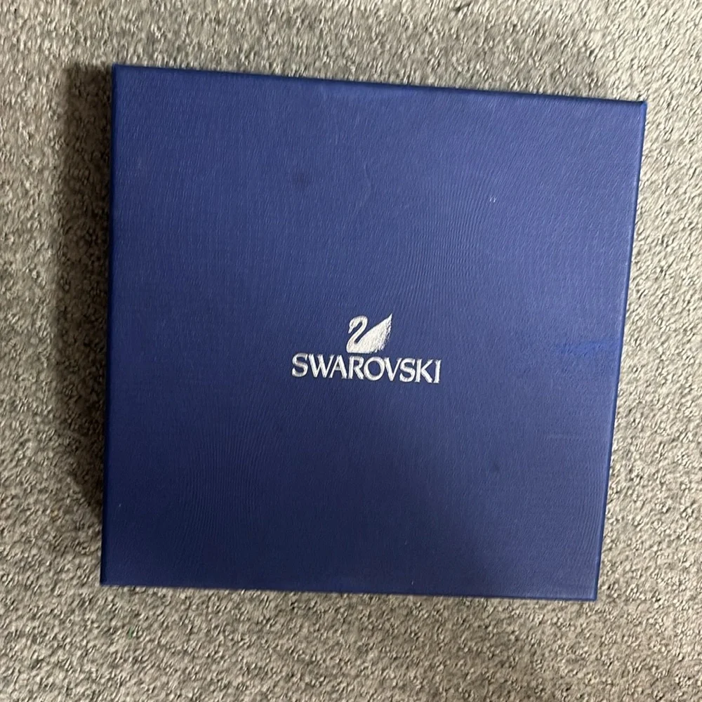Swarovski never used