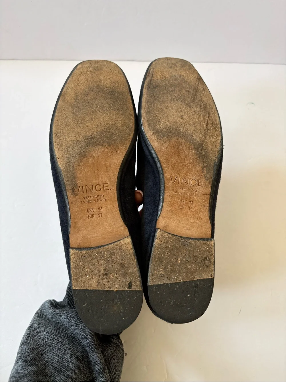 Vince suede upper