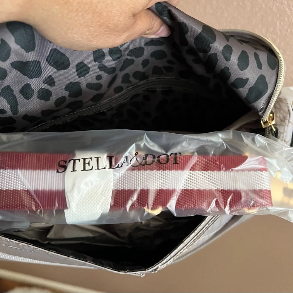 Stella & Dot this stylish