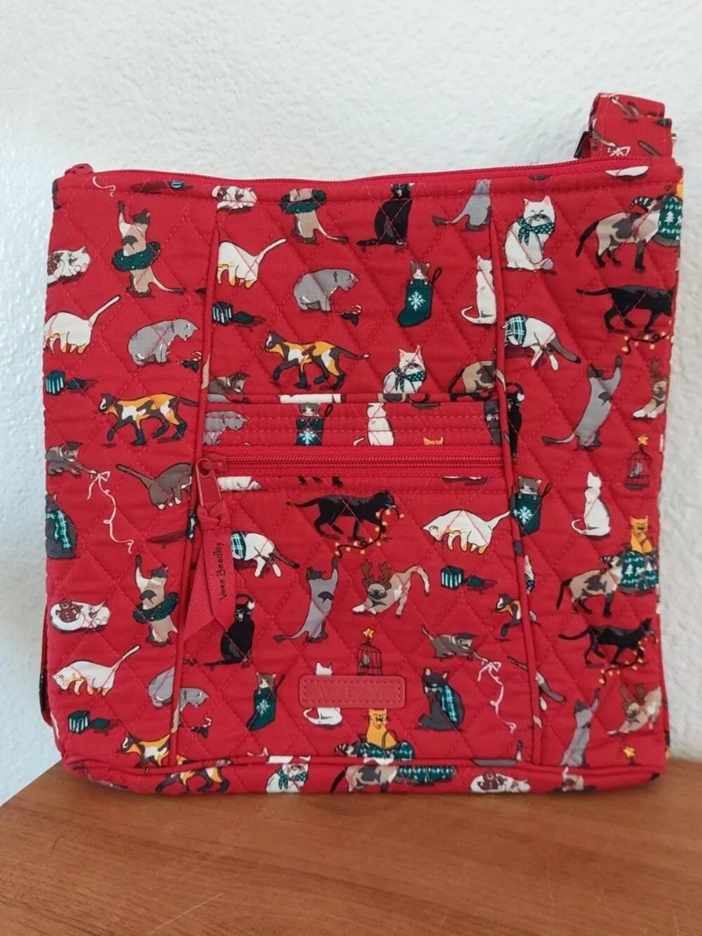 vera bradley holiday cats red RARW Red quilted cat print crossbody bag with mult
