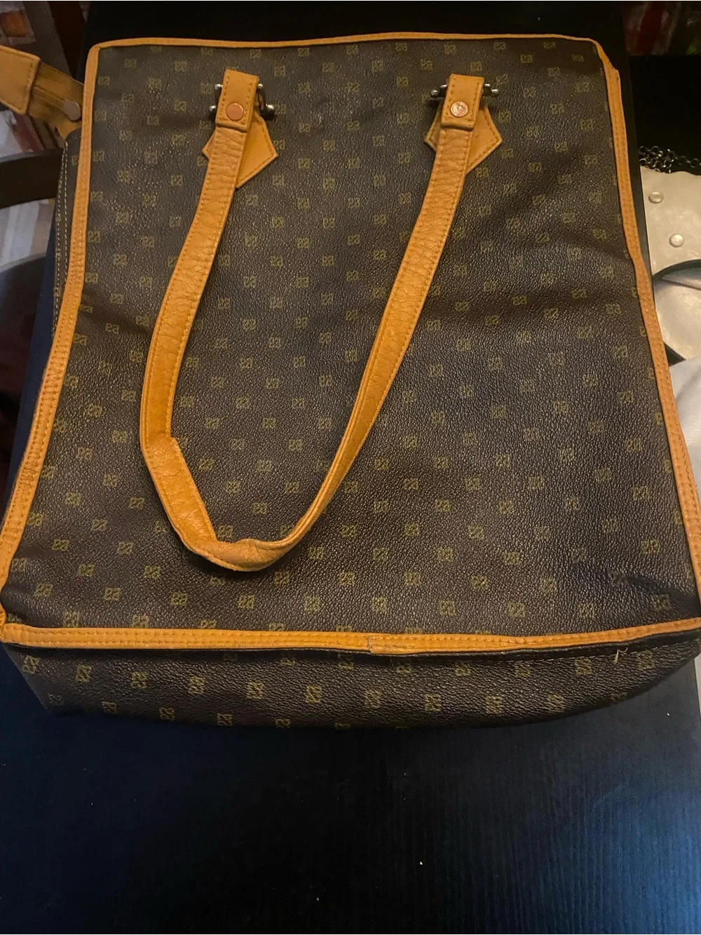N/A stylish men’s