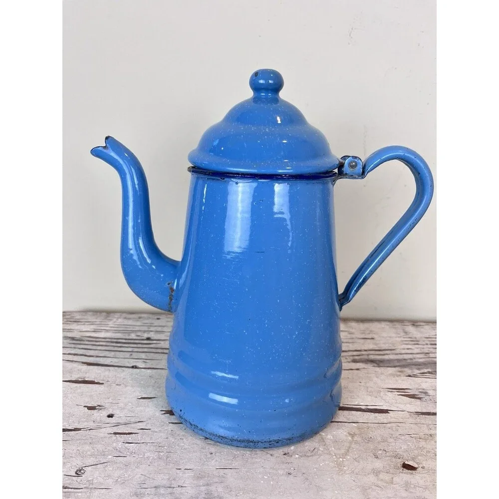 Kitchen vintage blue