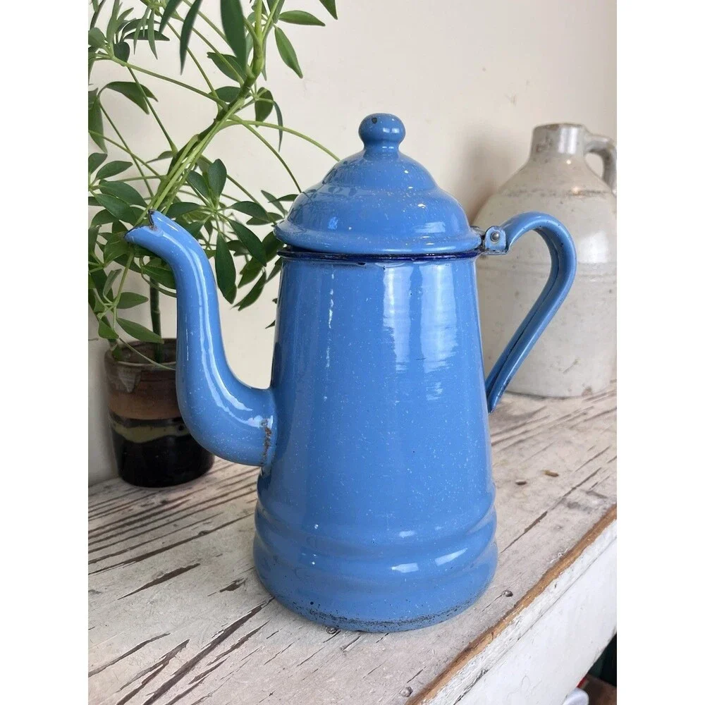 Kitchen vintage blue