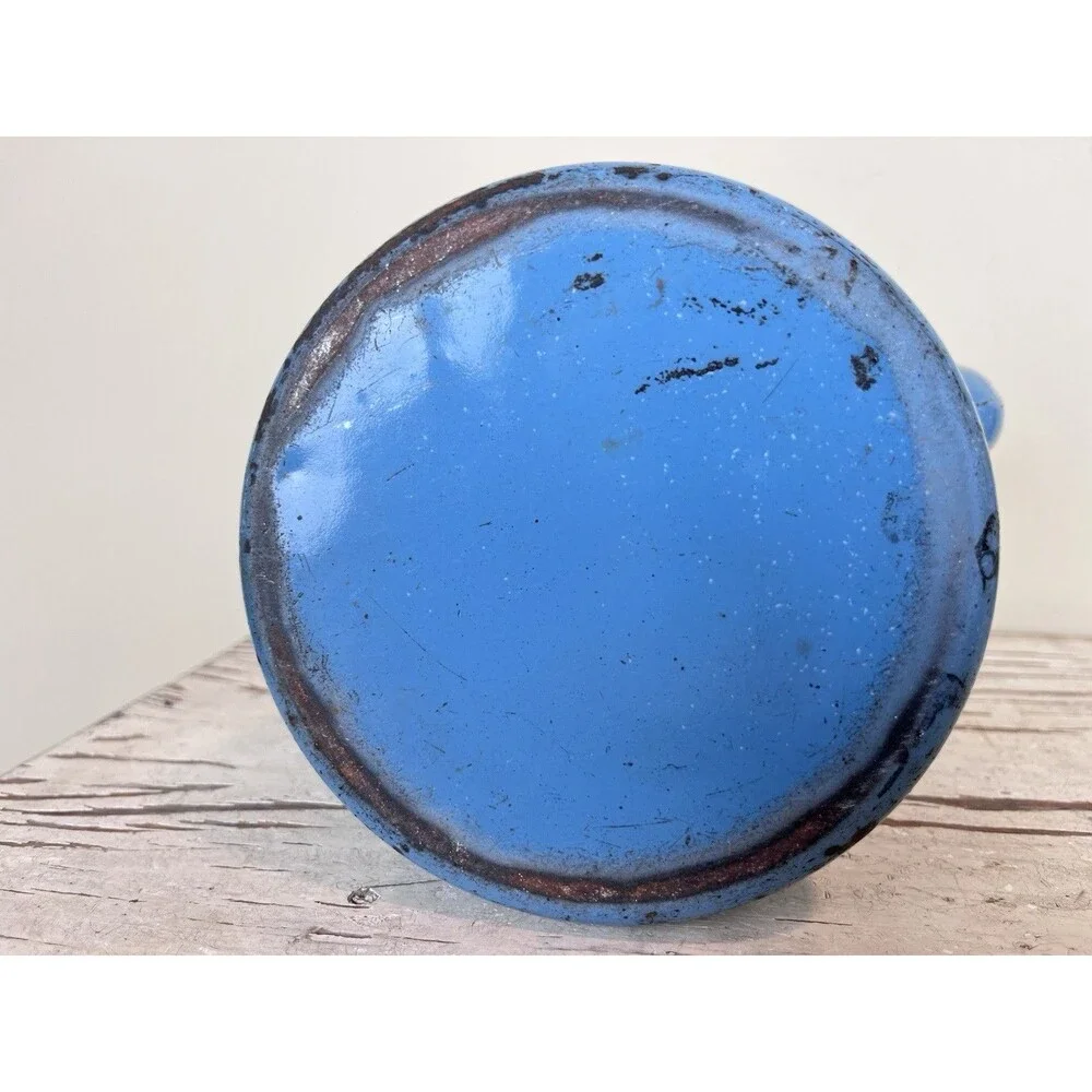Kitchen vintage blue