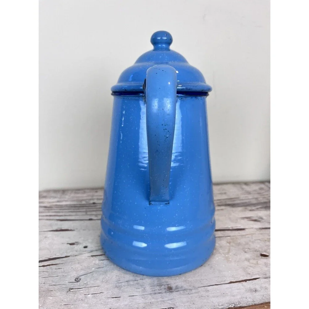 Kitchen vintage blue