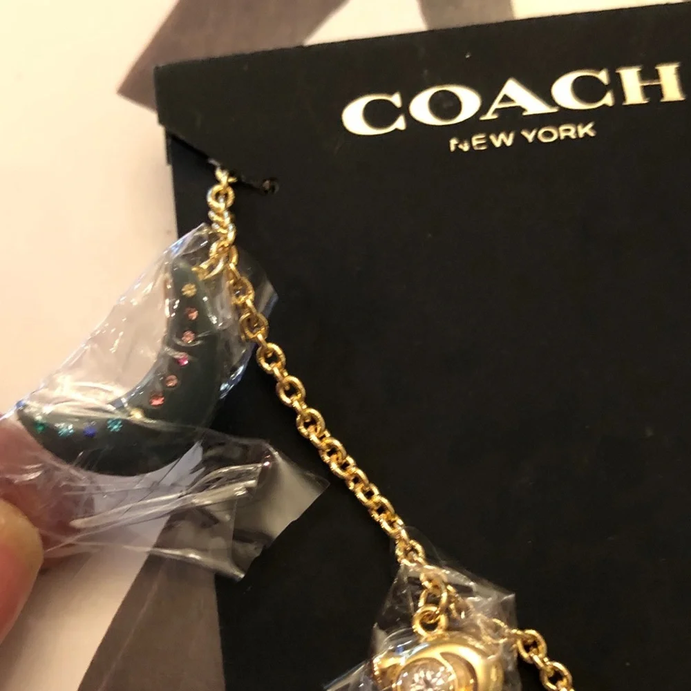 Coach authentic new