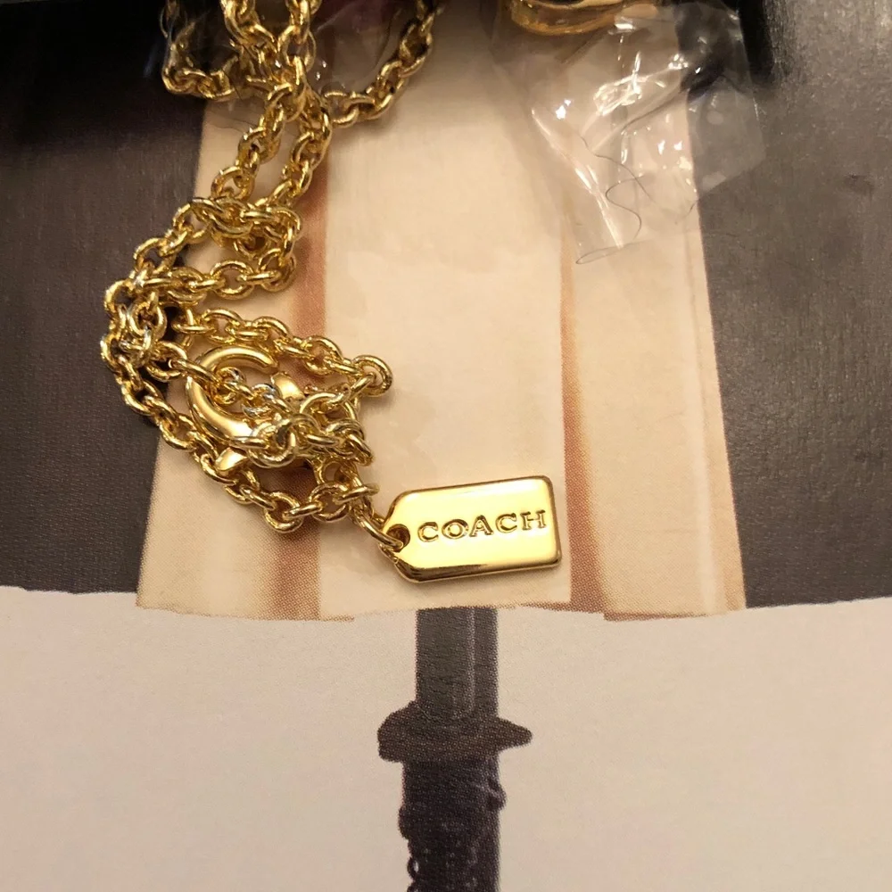 Coach authentic new