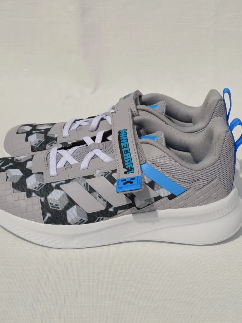 adidas shoes cloudfoam
