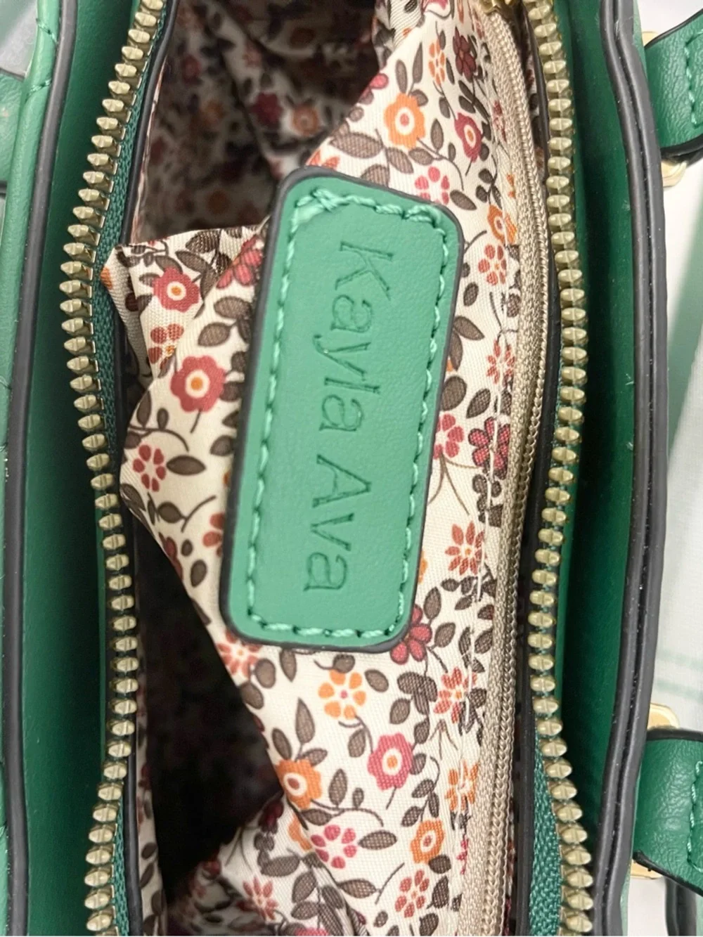Kayla Ava shoulder free green