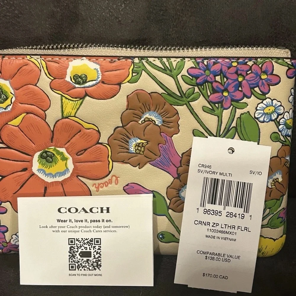Coach new tags