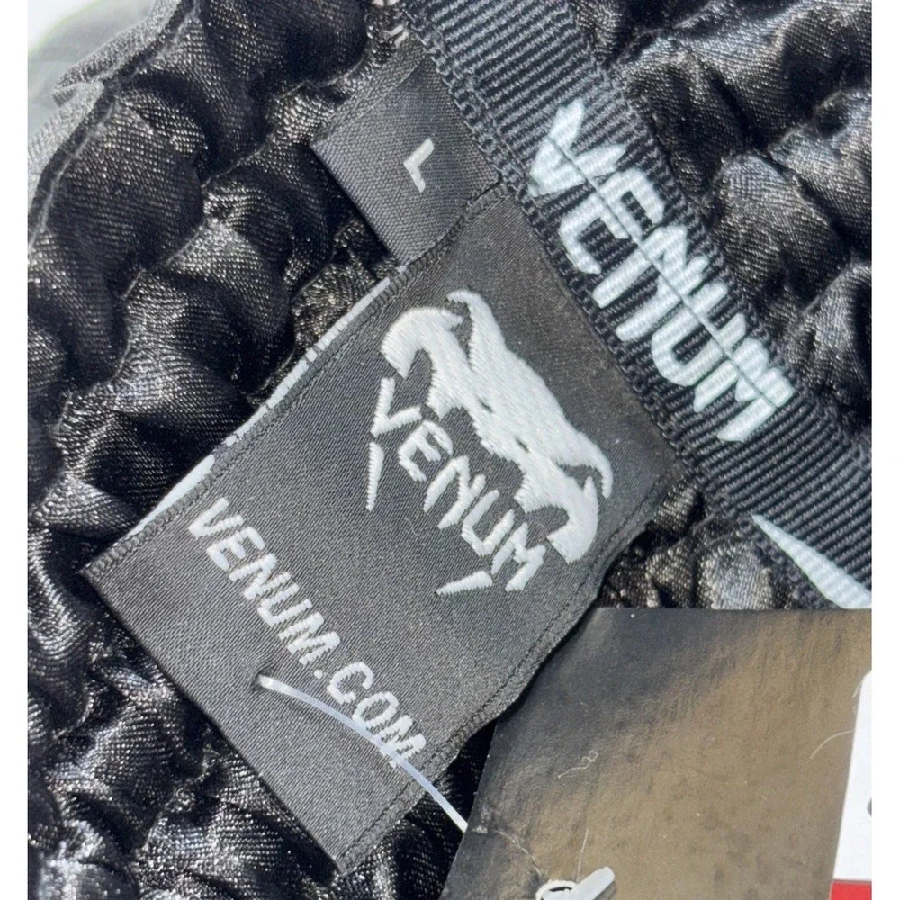 Venum wristband muay new