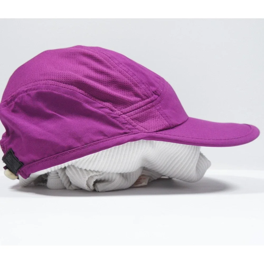 Nike featherlight dri