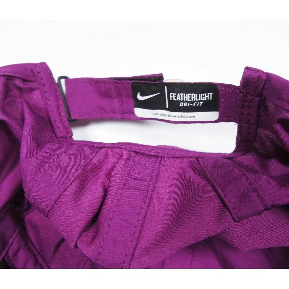 Nike featherlight dri