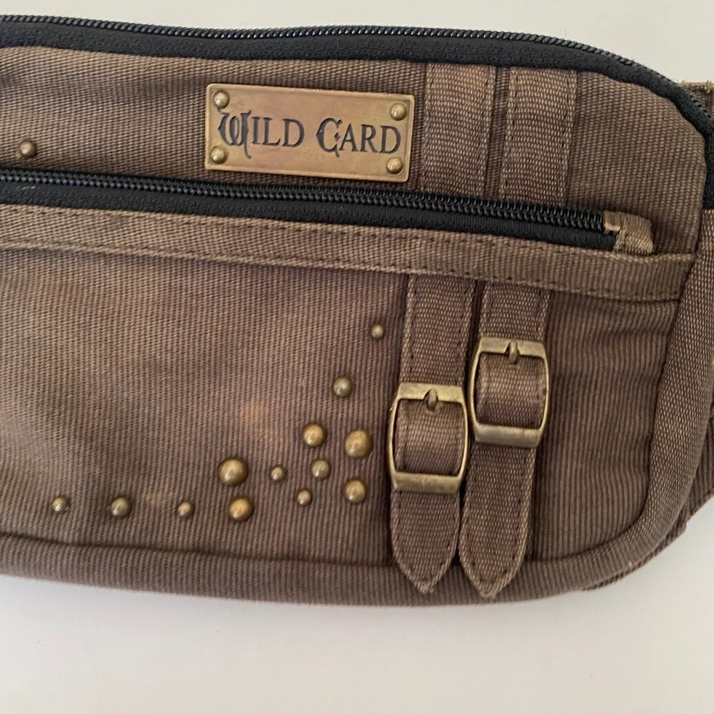 wild card discoloration spots small