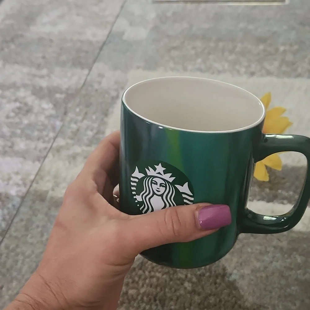 Starbucks adorable absolutely