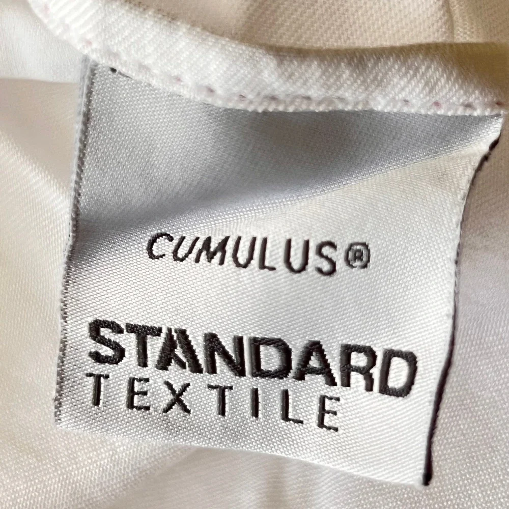 Standard Textile Cumulus Queen Top Duvet Cover Centium Core No Iron Ripple White