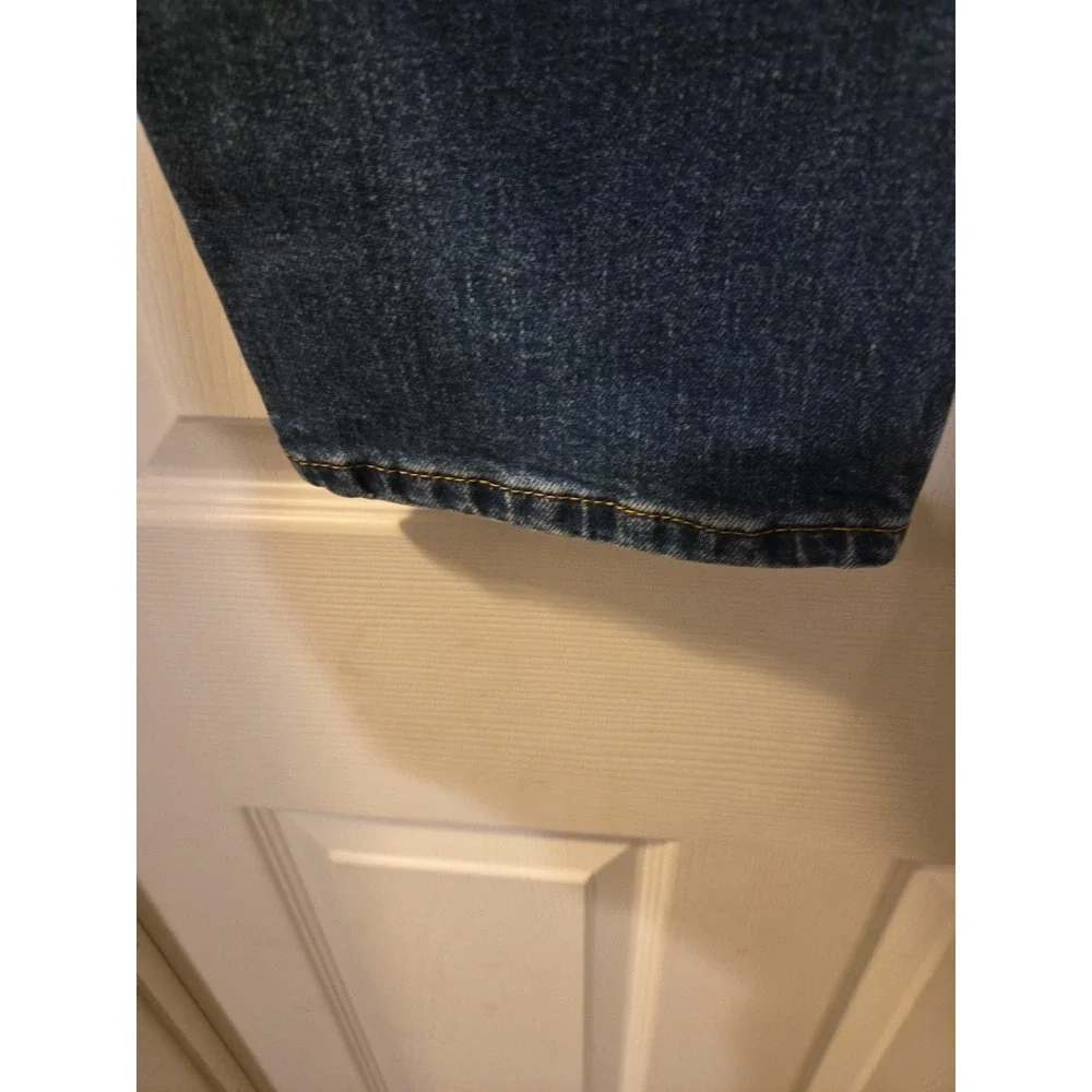 Levis wash adds
